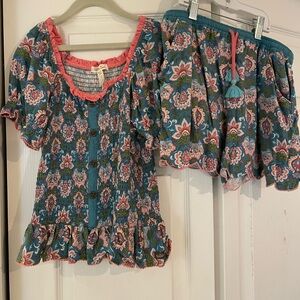 Matilda Jane Palmer smocked peasant top size 16 & Lake Marble shorts size 14 EUC